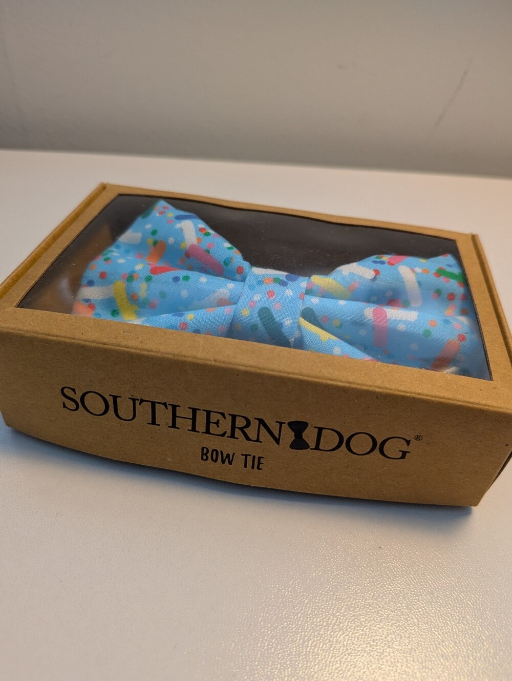 Southern Paws Southern Dog Confetti Birthday Sprinkle Blue Dog Bow Tie NIB - Picture 2 of 4